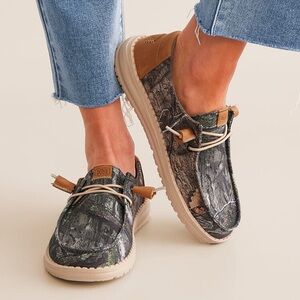 Hey Dude Mossy Oak Country Shoes